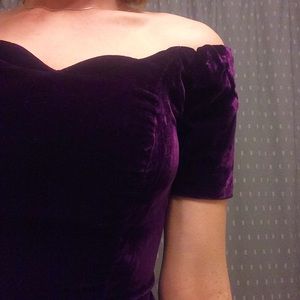 Short Vintage Velvet Off-the-Shoulder Purple Dress